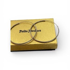 White gold or silver hand made earrings NWOT no stamps so can’t say it is either